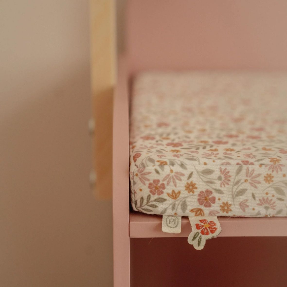 0-76e3b2b4-1600-Mobile-fasciatoio-per-bambole-FSC[1]