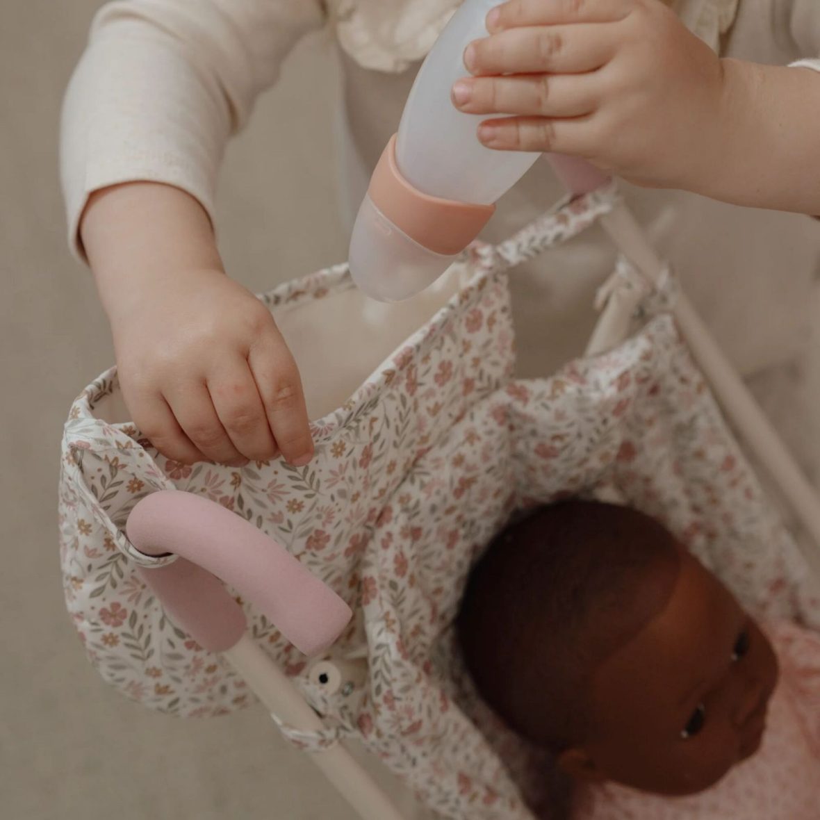 0-9f4041a2-1600-Passeggino-per-bambole[1]