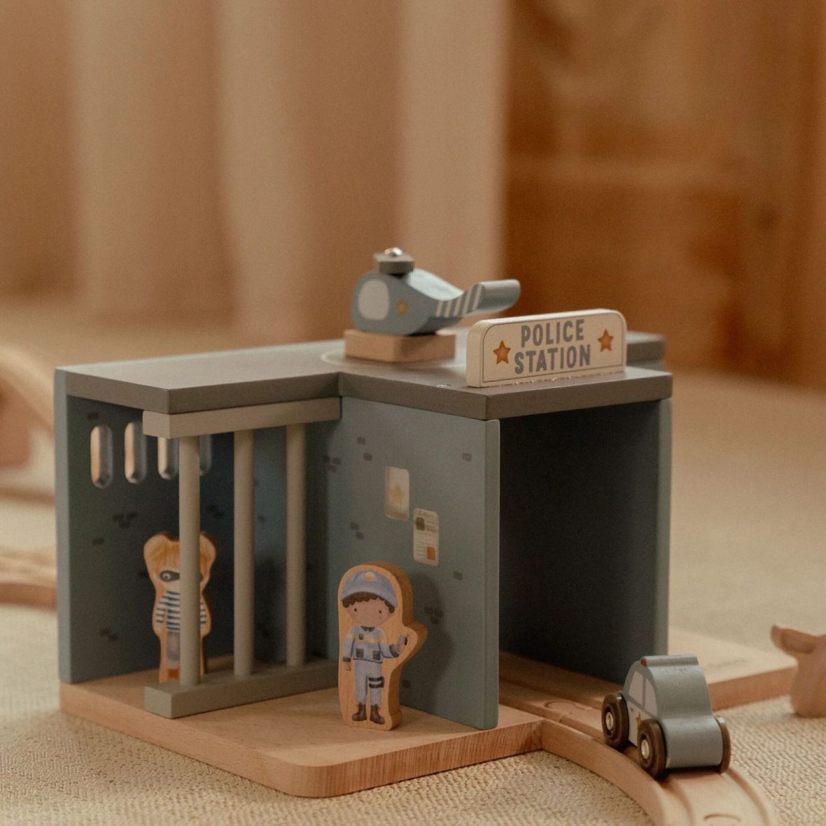 0-c339cccf-1600-Stazione-polizia-FSC[1]