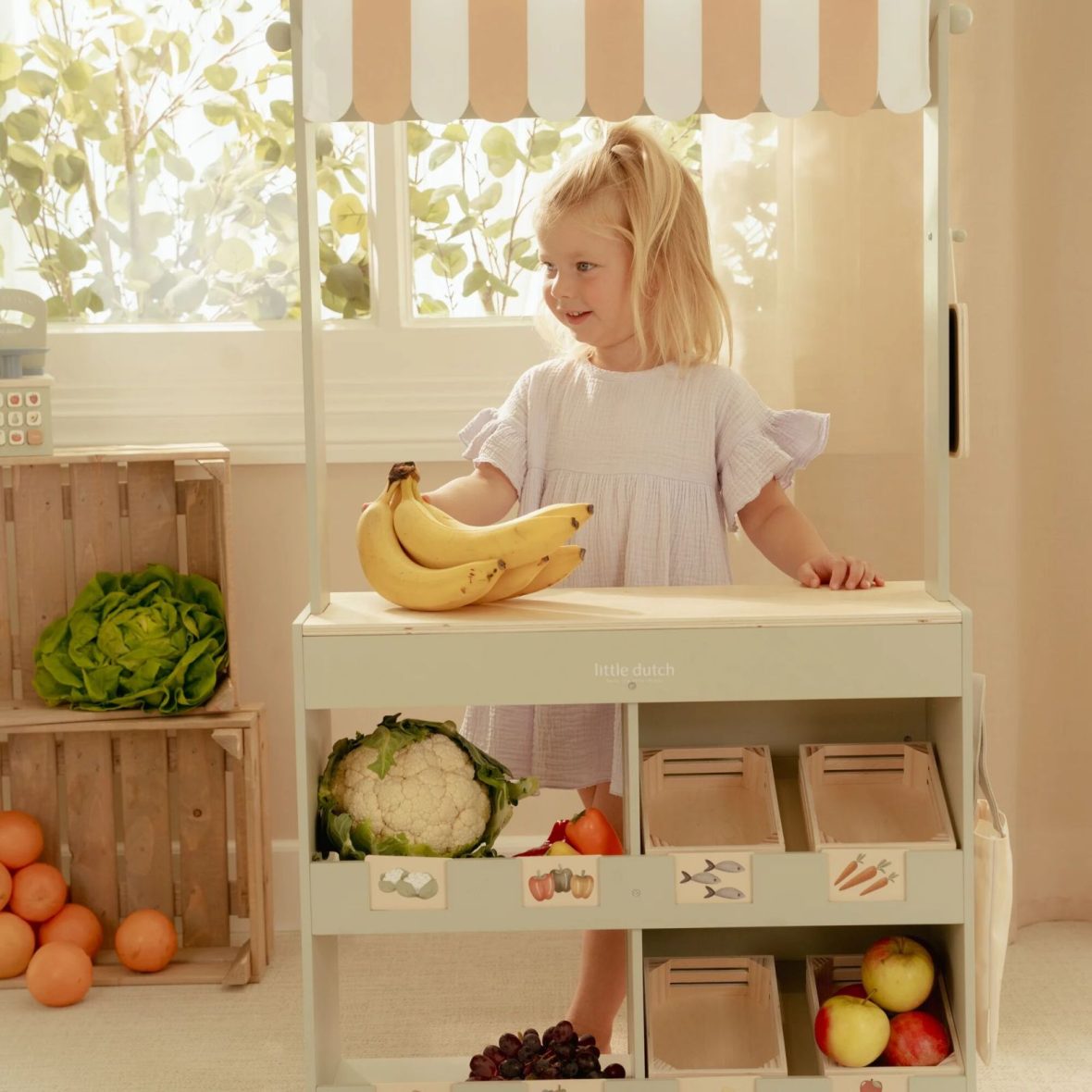 0-c6822430-1600-Stand-del-mercatino-FSC[1]