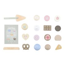 0030029_houten-etagere-met-taart-en-gebakjes_1[1]