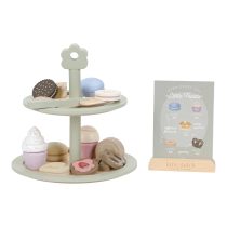 0030034_houten-etagere-met-taart-en-gebakjes_1[1]