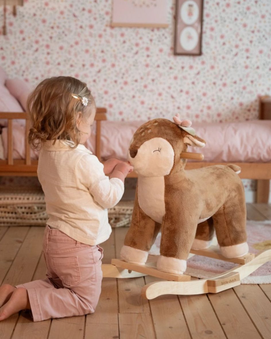 0-14393d44-1200-Cerbiatto-a-dondolo_FG[1]