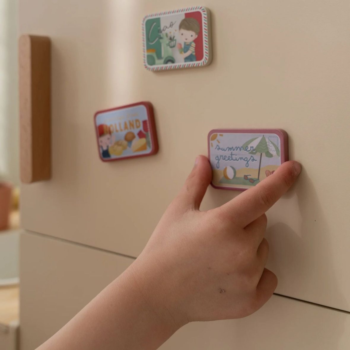 0-8ea632ad-1600-Frigorifero-FSC-Limited-Edition[1]