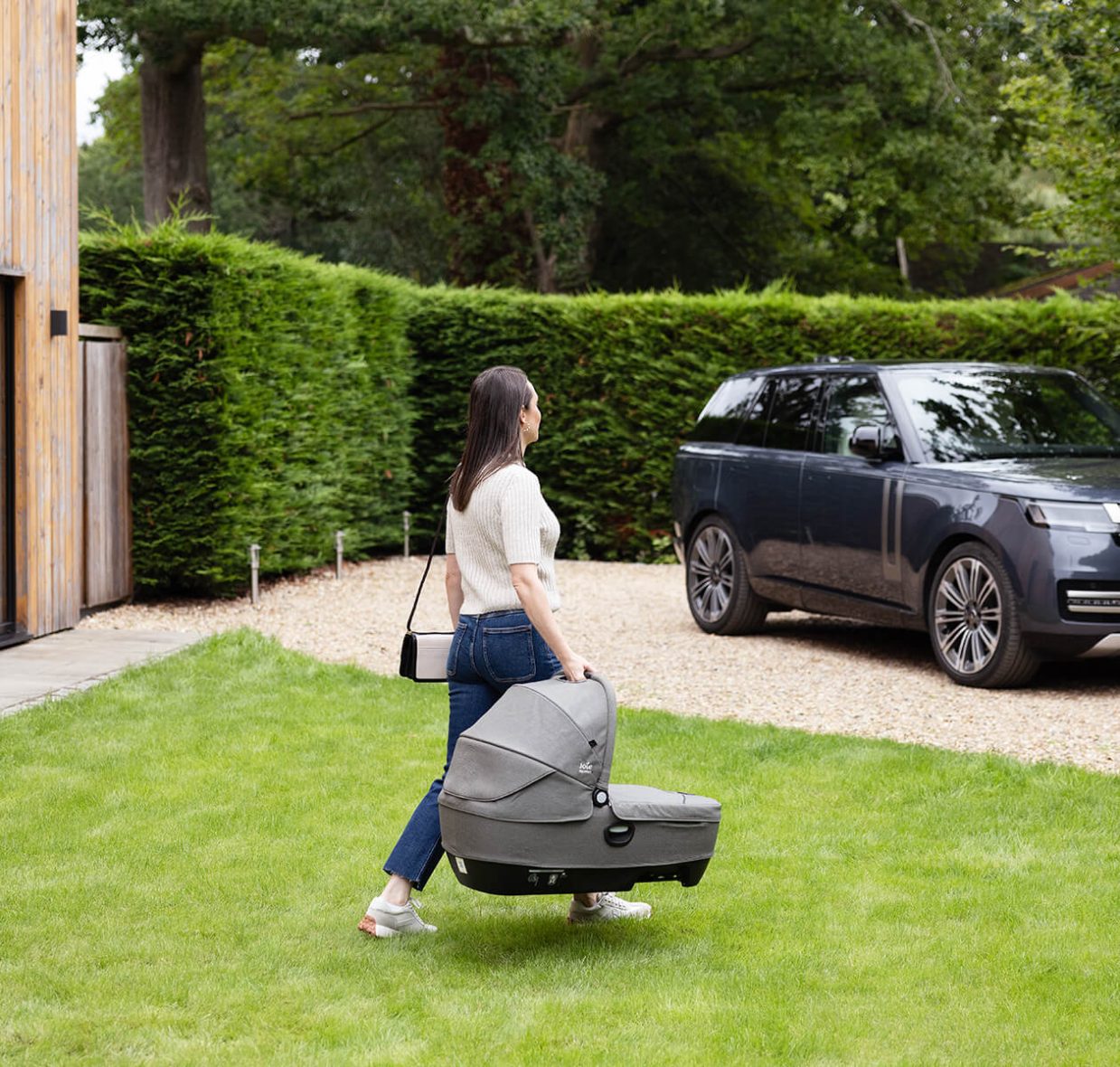 3_-_joie-baby-amp-3278_cc_v1_hr[1]